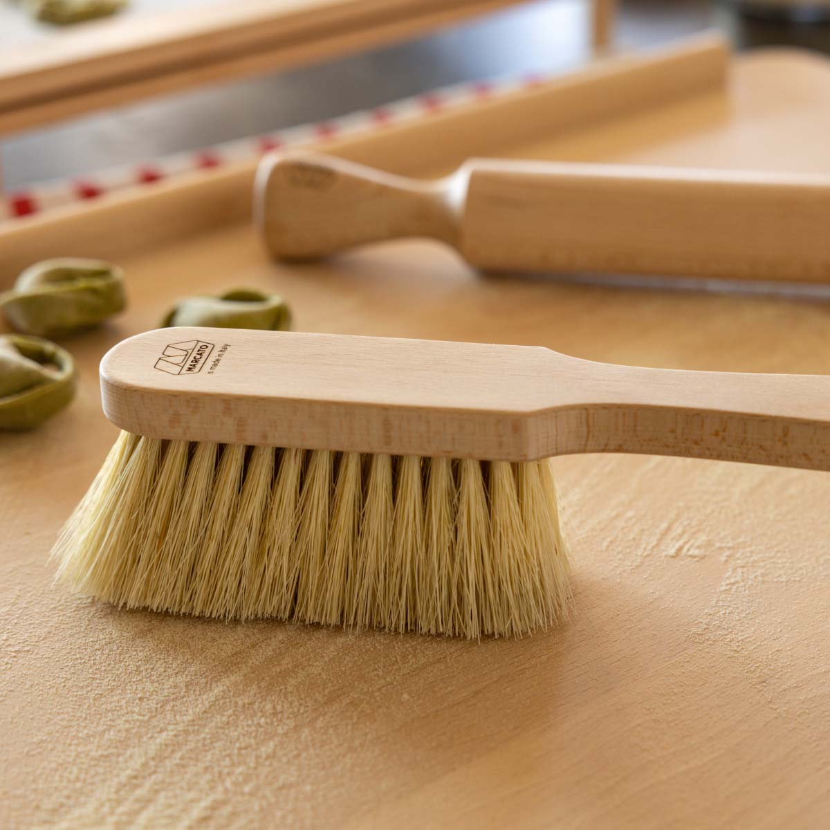 Worktop brush