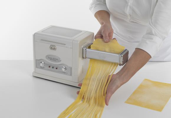 Máquina de Pasta eléctrica 10 insertos Spätzle Prensa para espaguetis de hielo de prensa rodillo de prensa, pasta maker, rodillo de Maker, dispositivo para mezclar, – Amasadora 